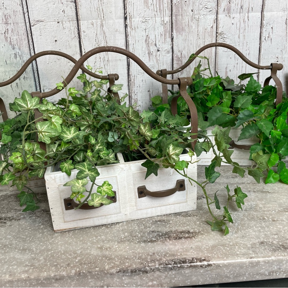 Set of 3 hanging fake ivy plant boxes